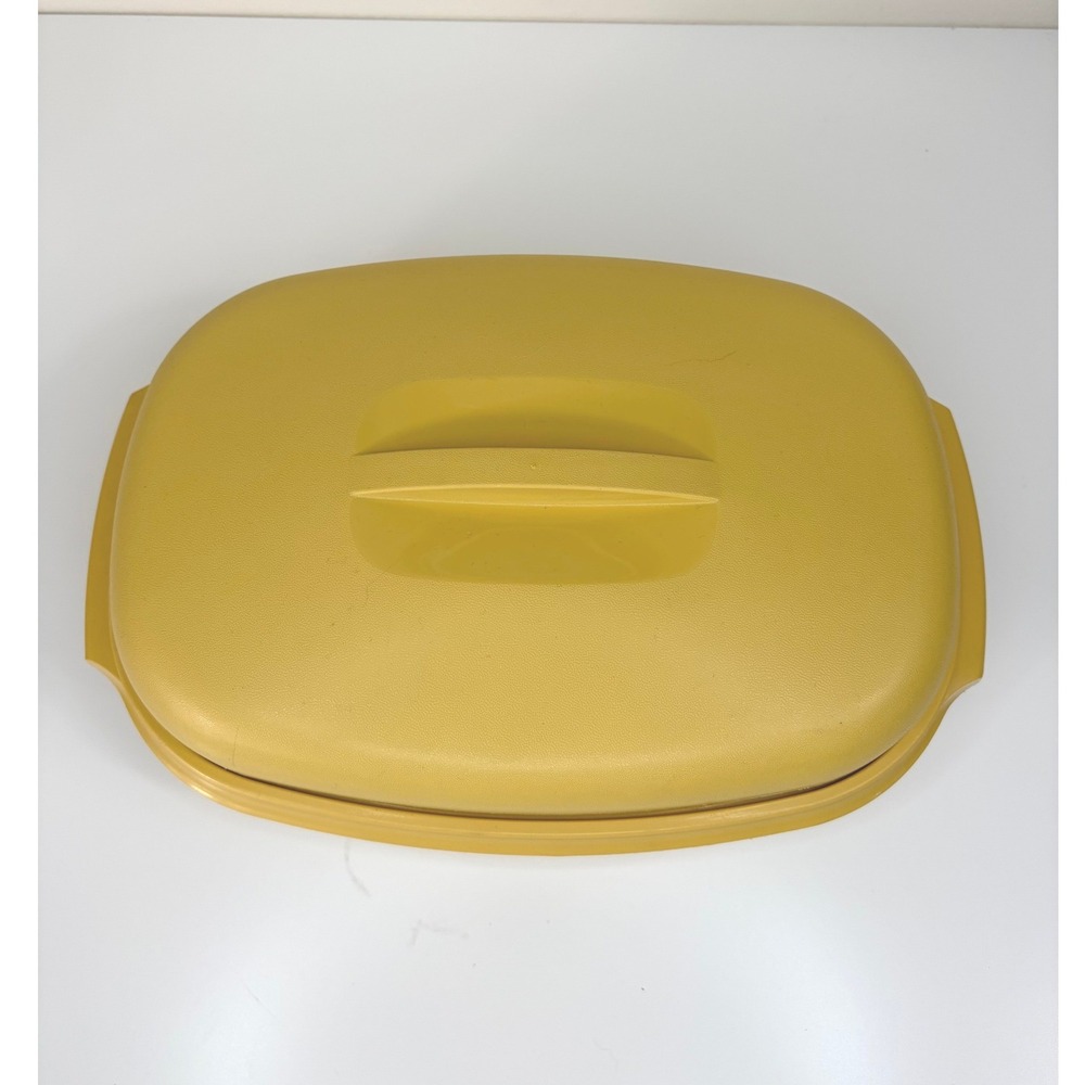Tupperware Vintage Harvest Gold Microwave Steamer Serving Dish 4 Piece